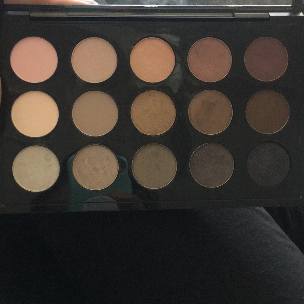 Mac - Picture 2 of 3